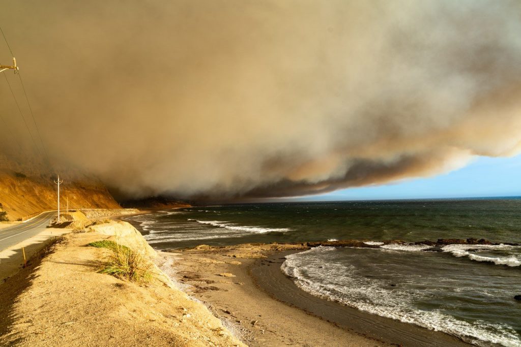 Firefighter force nearly doubles to battle historic Santa Cruz