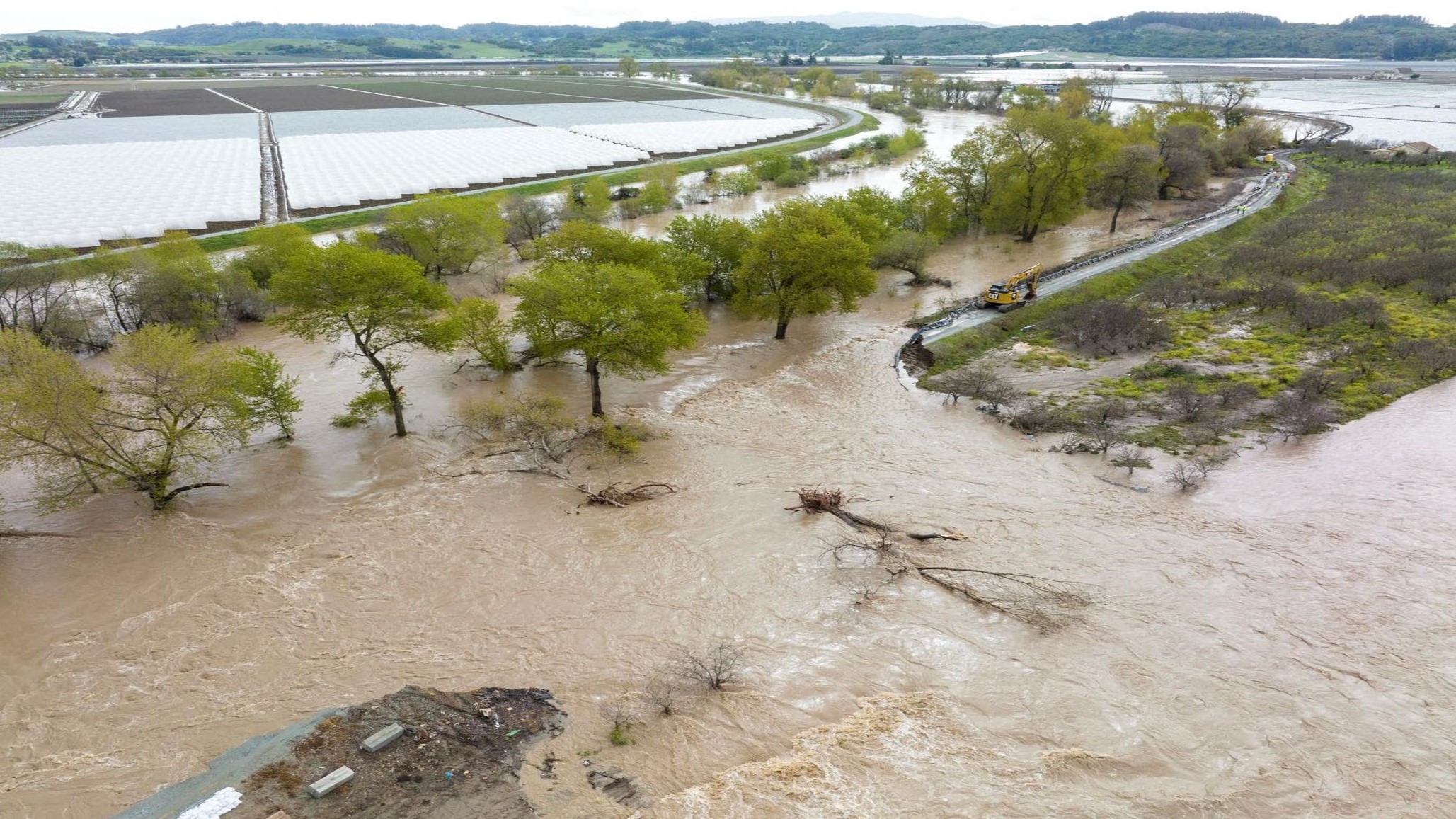 Flood risks remain despite recent river work in Santa Cruz County