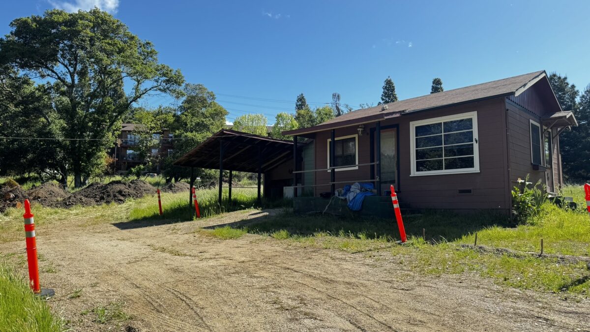 Two Live Oak apartment proposals could be approved without public input