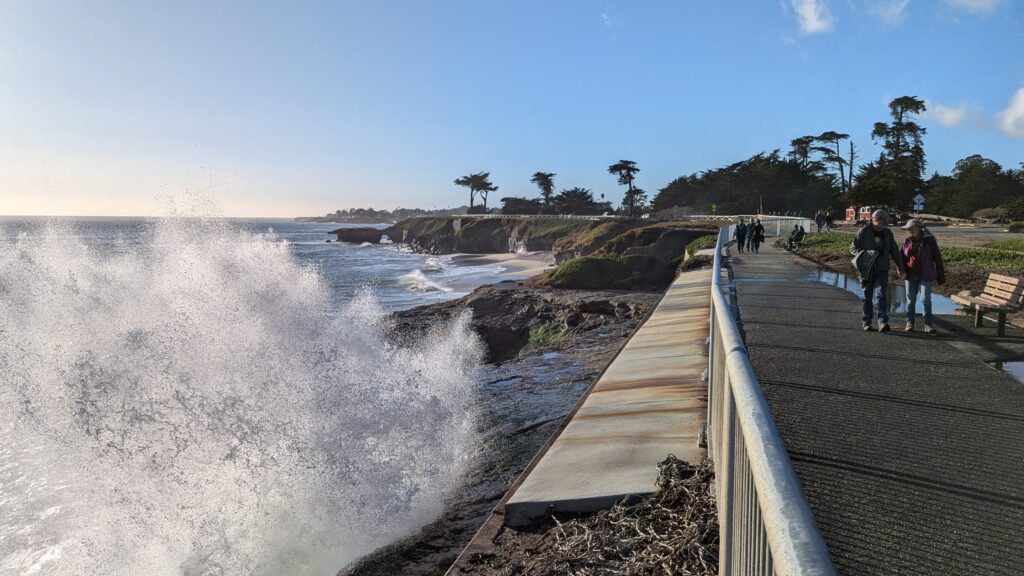 Image for display with article titled 5-Year West Cliff Plan Takes Shape With Road Shift at Lighthouse Field