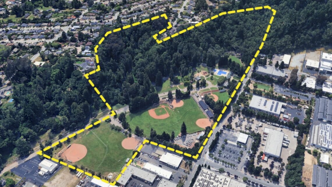 Harvey West Park City of Santa Cruz April 2025 16 9 An aerial view of Harvey West Park with a dotted yellow line marking its boundaries.