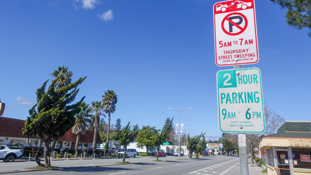 Image for display with article titled Where and When Is Street Sweeping in the City of Santa Cruz?