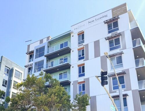Are market-rate apartments sitting empty in Downtown Santa Cruz?