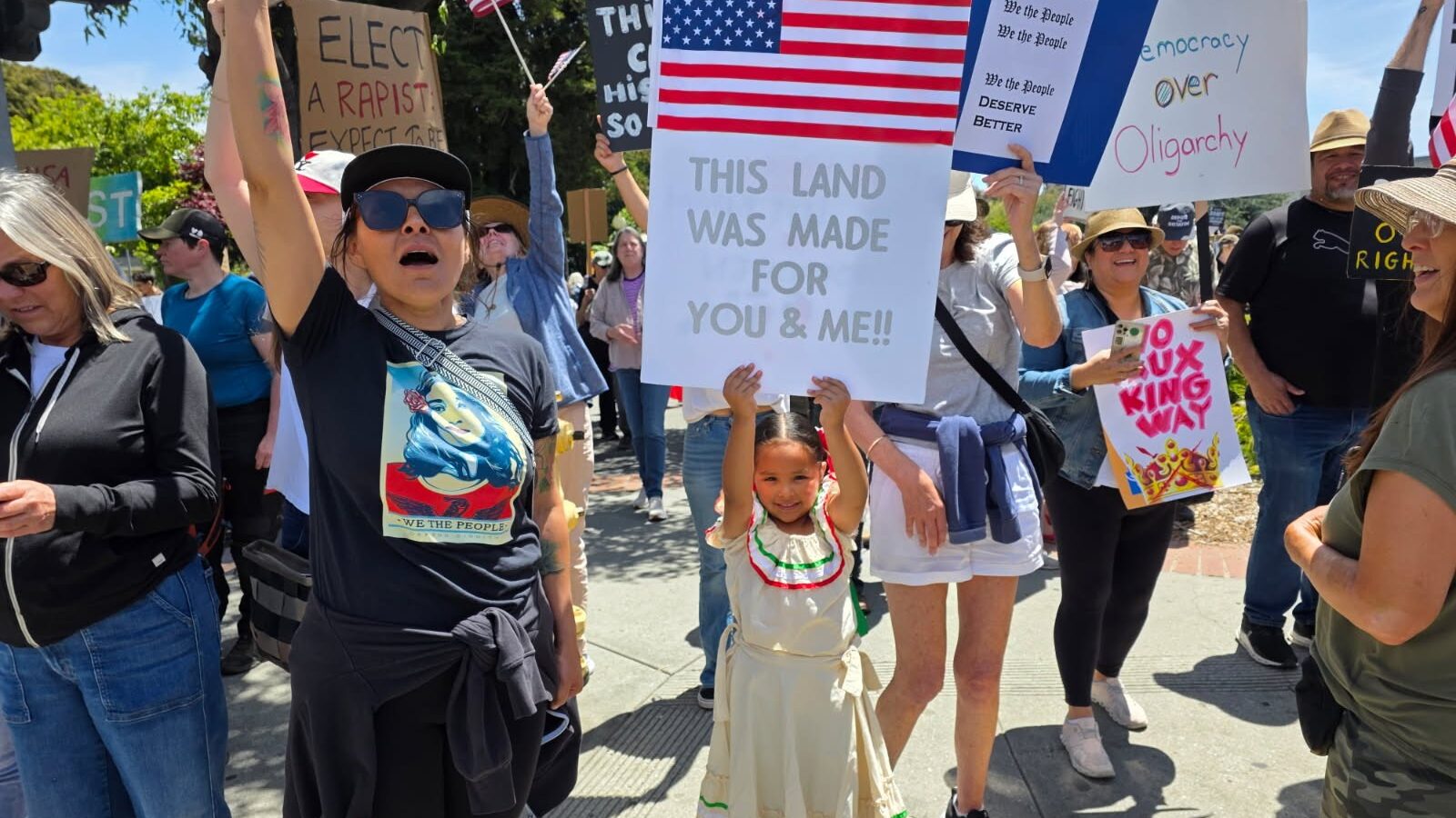 20250614 No Kings protest Watsonville Fidel M. Soto